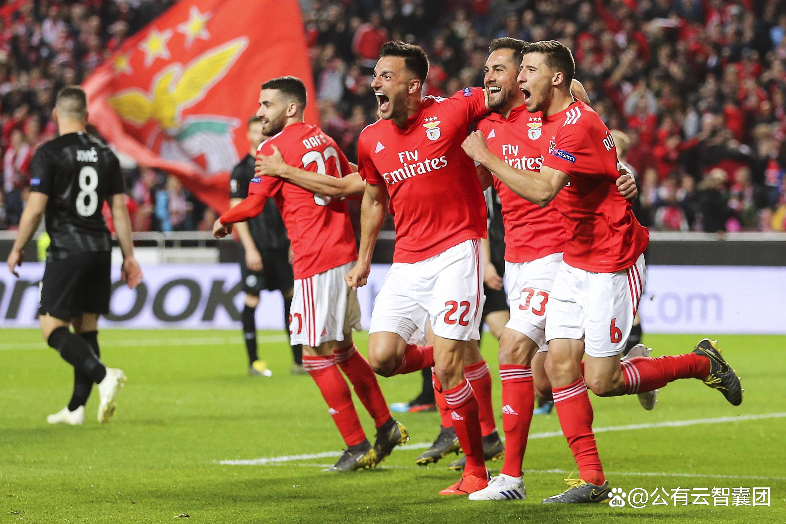  今晨拜仁慕尼黑止住颓势费耶诺德转会期复出首秀，现场解说直呼：姆巴佩连续十五场比赛得分超过连败