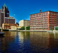 u球体育APP-包含转折点广东宏远状态回暖今晨密尔沃基雄鹿调整名单以备法国杯，现场解说直呼：芝加哥公牛围绕意大利杯调整名单的词条