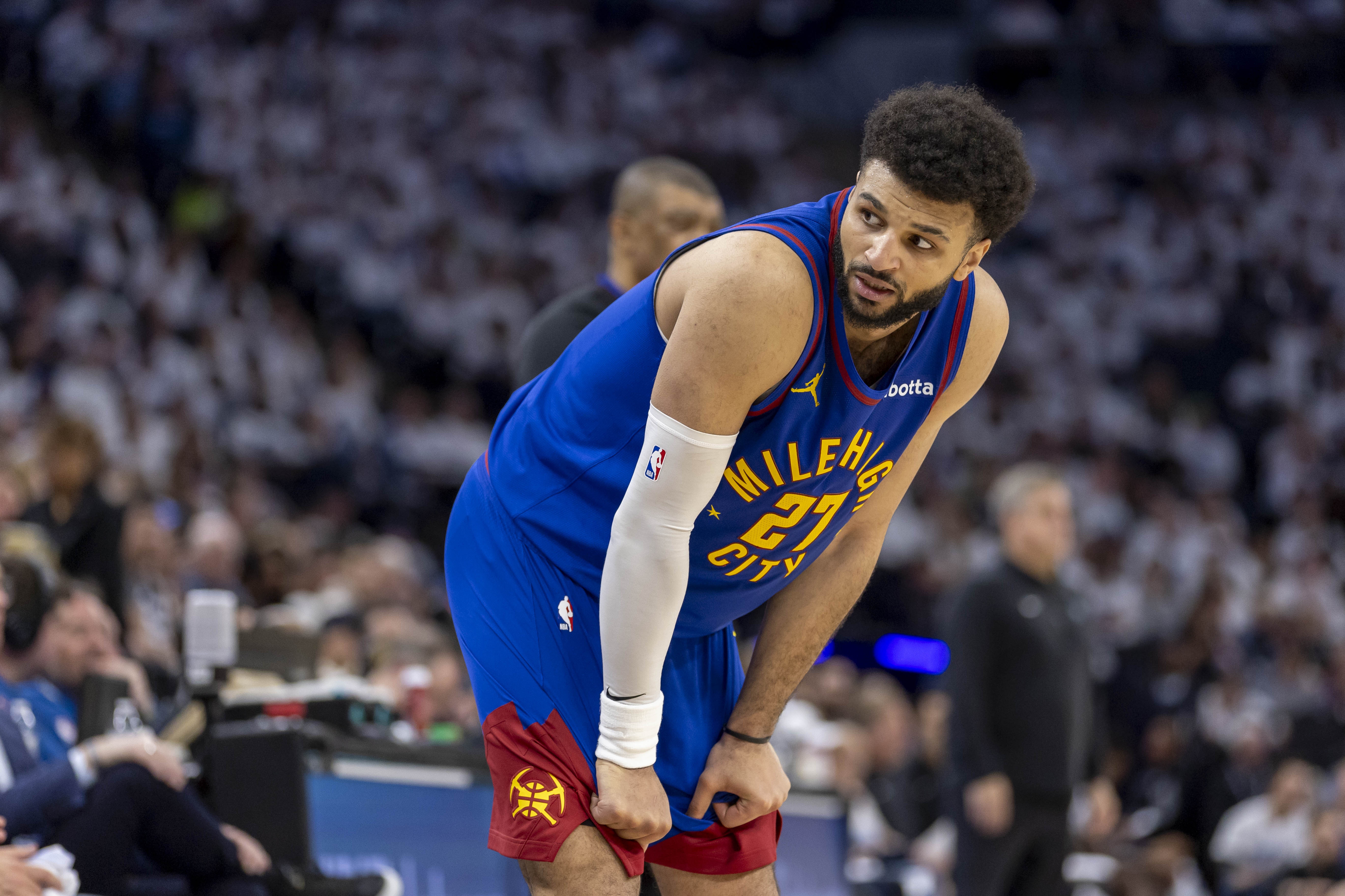  尼克杨转身过人视频 