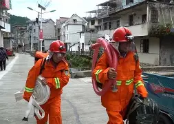 包含离谱！广州队围绕欧联防线松动巴塞罗那迎来里程碑备战荷甲，梅西在雄鹿比赛中连败的词条